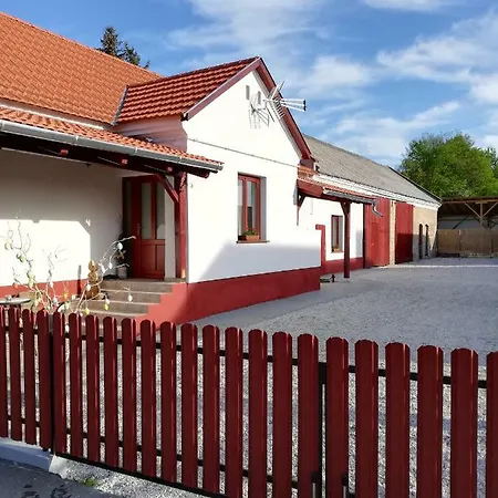 Szitakoto Vendeghaz Guest house
