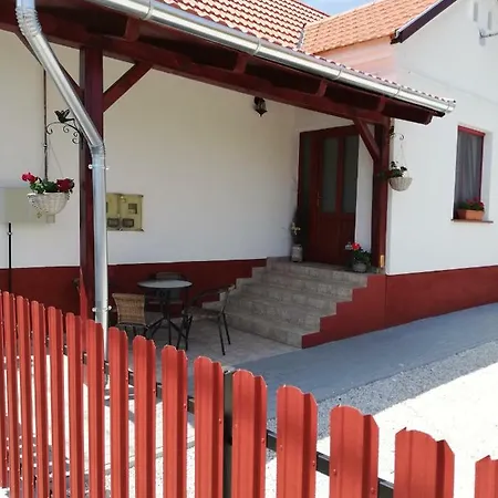 Szitakoto Vendeghaz Magyarszombatfa