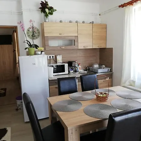 Szitakoto Vendeghaz Guest house Magyarszombatfa